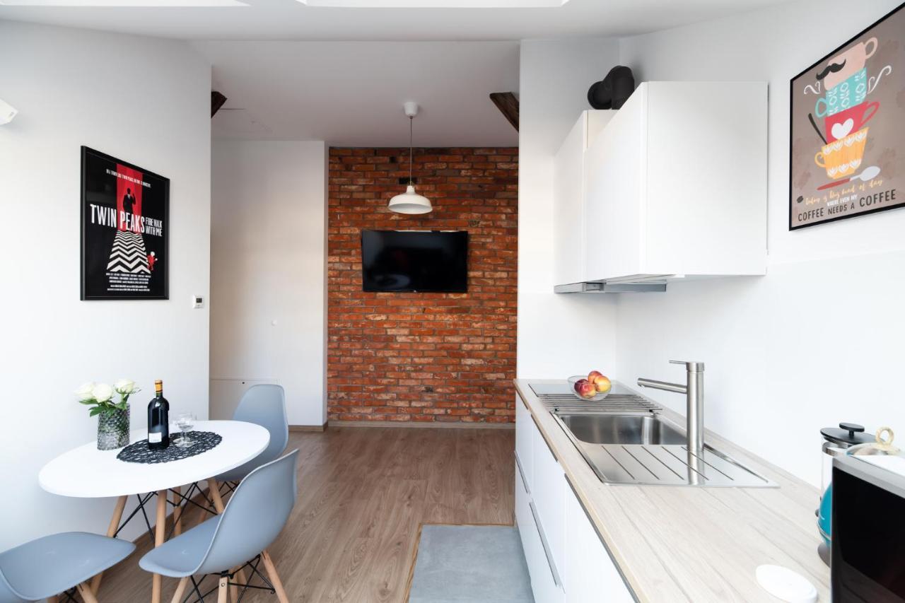Neo Sky Apartment, Free Parking, 15 Min Walk Old Town&Kazimierz - By Homelike Krakow Exterior photo